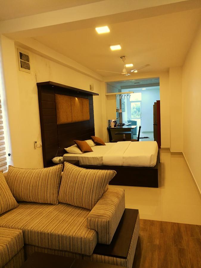 Oak Residencies Villa Kiribathgoda Exterior photo